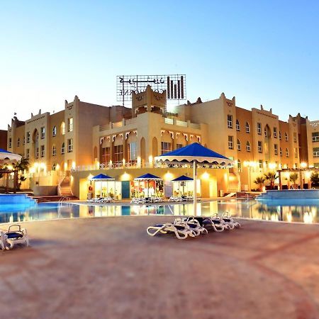 Copthorne Al Jahra Hotel & Resort Kuwait City Eksteriør bilde