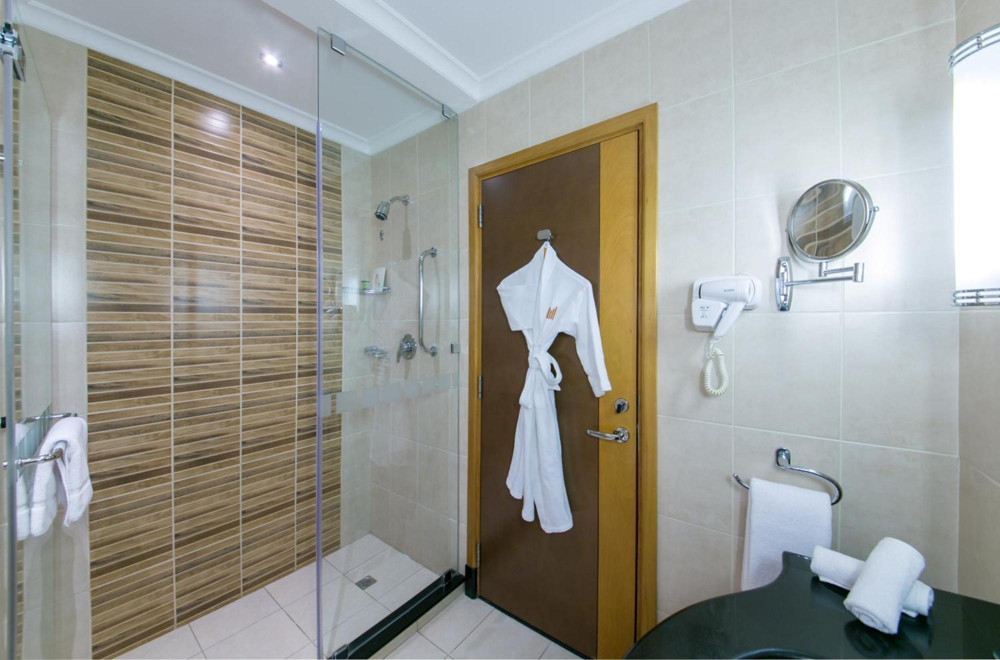 Copthorne Al Jahra Hotel & Resort Kuwait City Eksteriør bilde