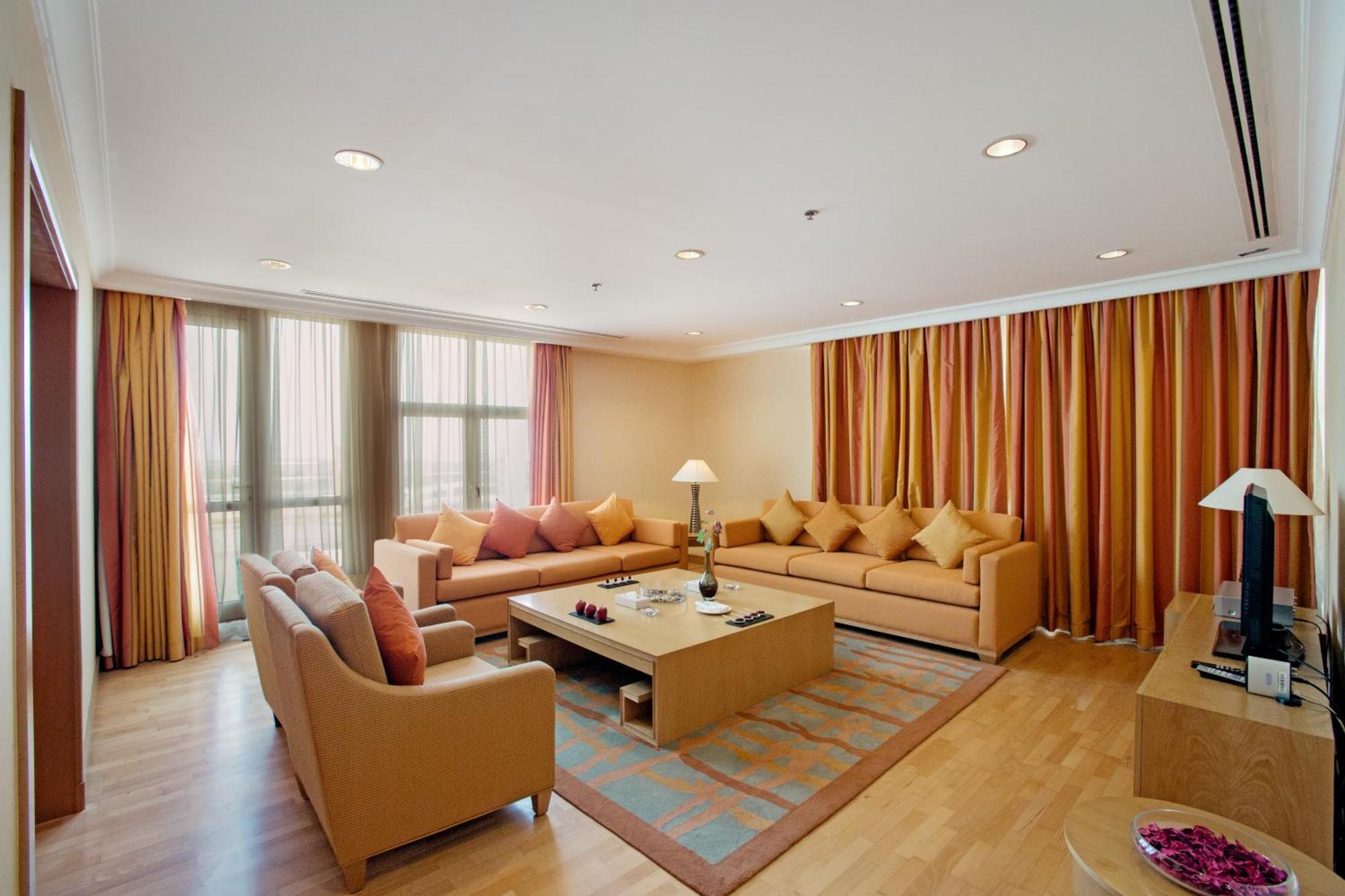 Copthorne Al Jahra Hotel & Resort Kuwait City Eksteriør bilde