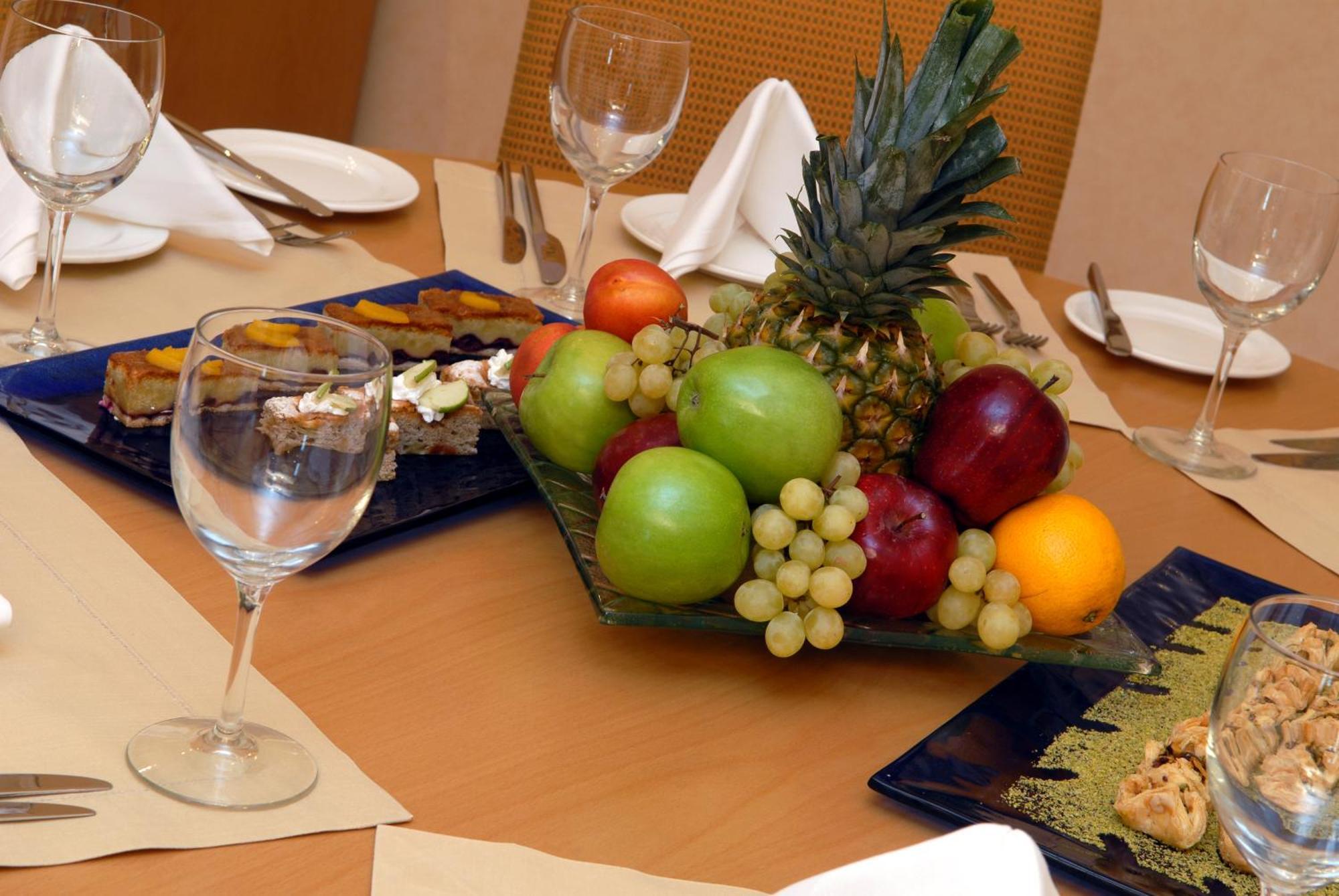 Copthorne Al Jahra Hotel & Resort Kuwait City Eksteriør bilde