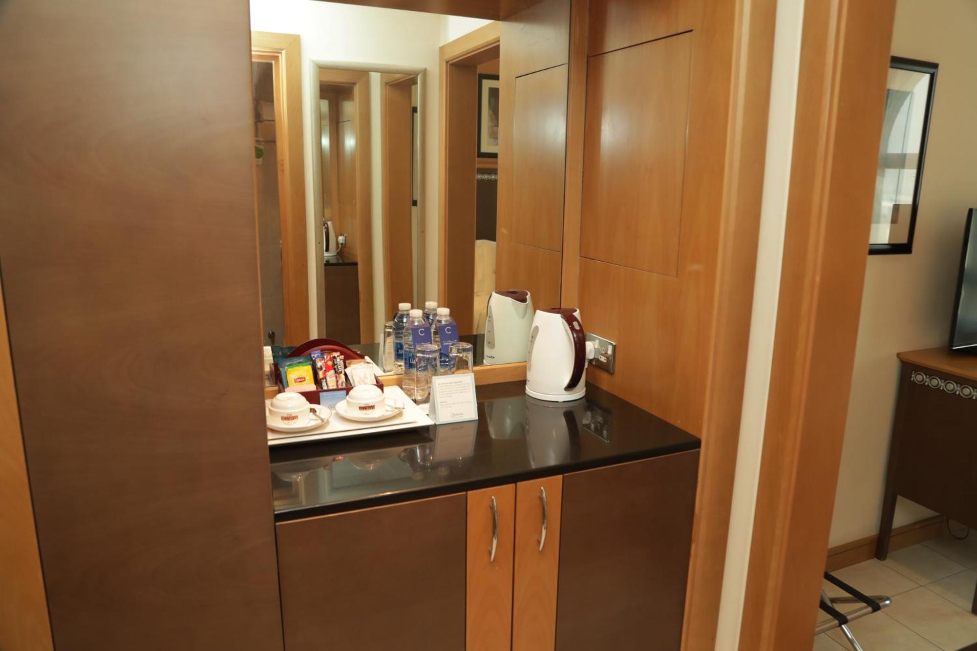 Copthorne Al Jahra Hotel & Resort Kuwait City Eksteriør bilde