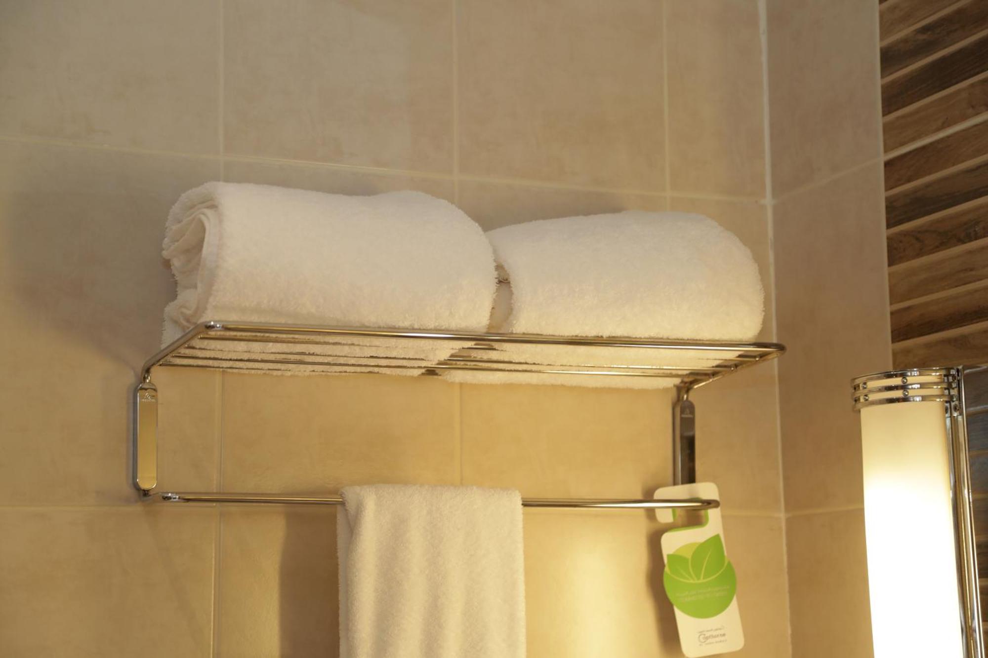 Copthorne Al Jahra Hotel & Resort Kuwait City Eksteriør bilde